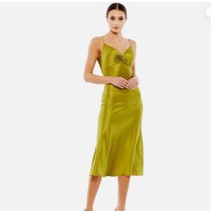 Mac Duggal 70167 Size 8 Apple Green SPAGHETTI STRAP CHARMEUSE SLIP DRESS NWT